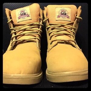 brahma women's bevel steel toe work boot